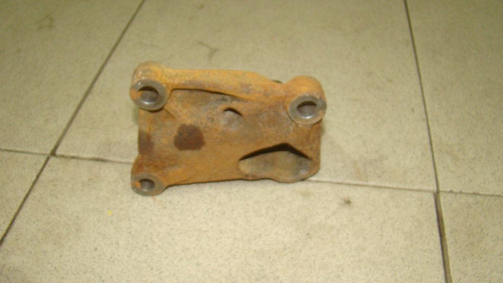 Кронштейн КПП левый, 500 рублей, Пермь