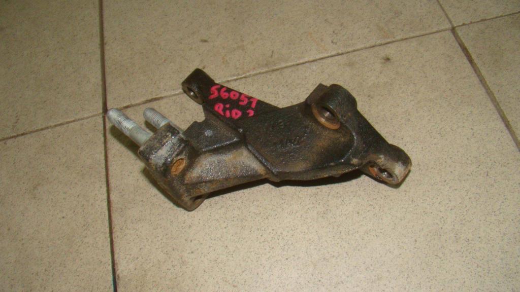 Кронштейн двигателя правый, 800 рублей, Пермь