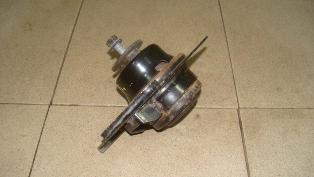 Опора двигателя правая, 1000 рублей, Пермь