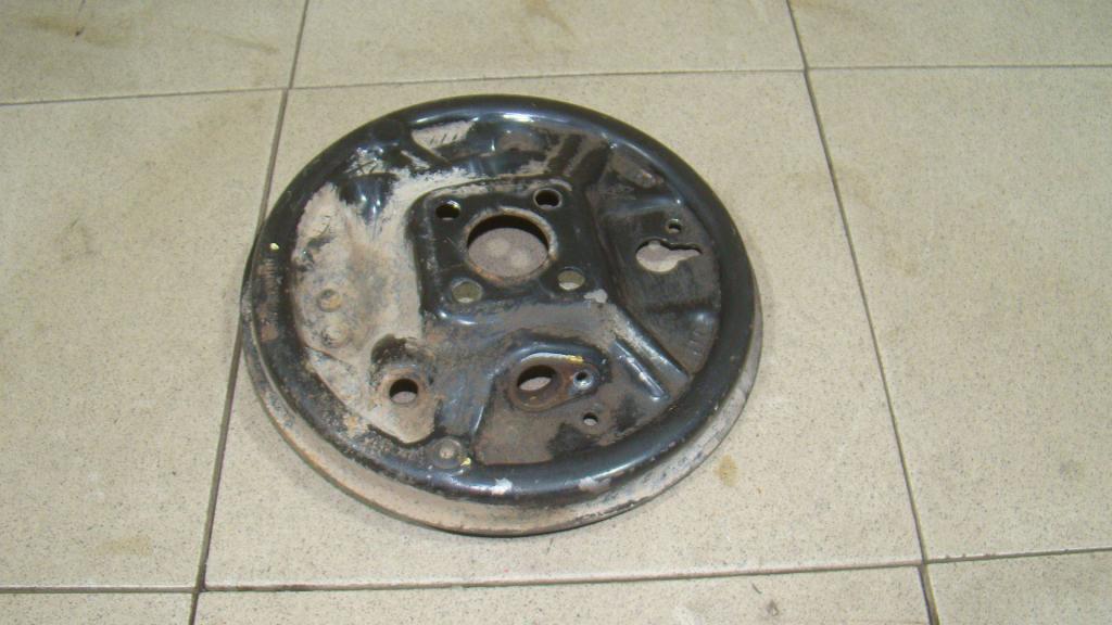 Щит опорный задний левый, 1000 рублей, Пермь