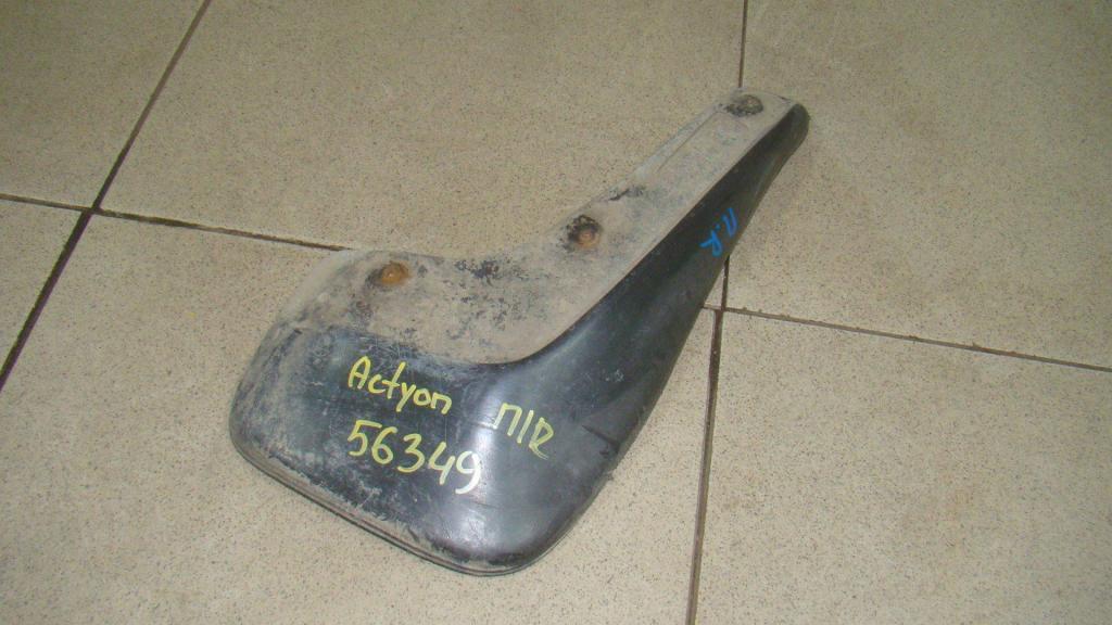 Брызговик передний правый, 500 рублей, Пермь