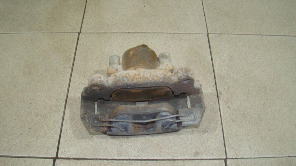 Суппорт передний правый, 2000 рублей, Пермь