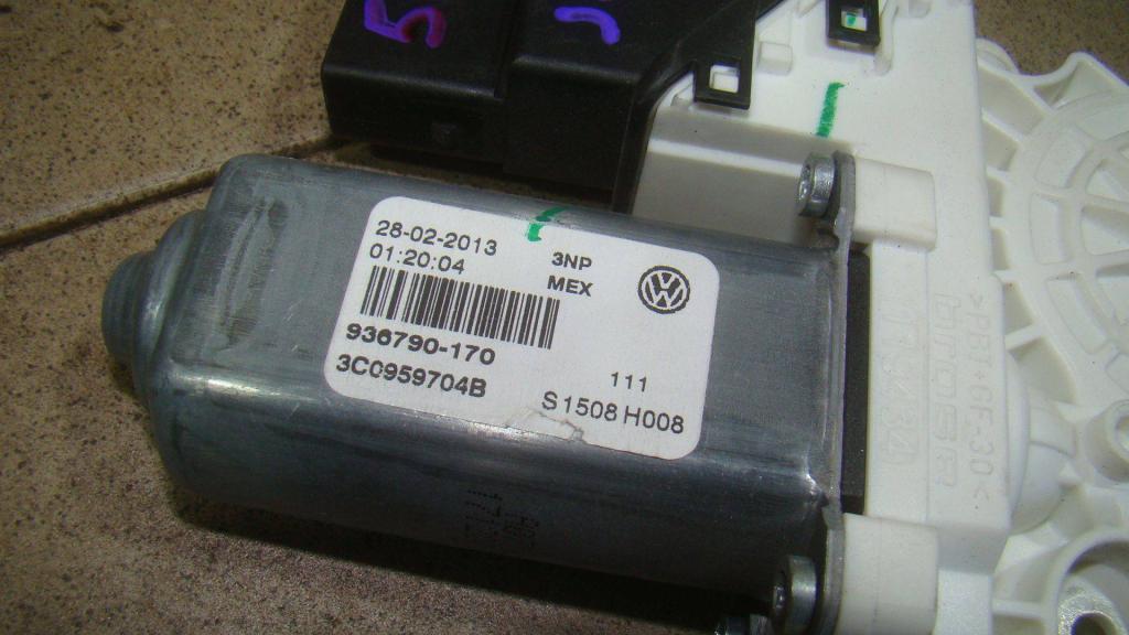 Моторчик стеклоподъемника, 2600 рублей, Пермь