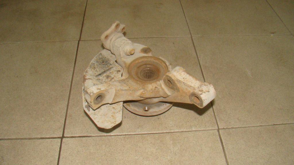 Кулак поворотный передний правый, 1500 рублей, Пермь