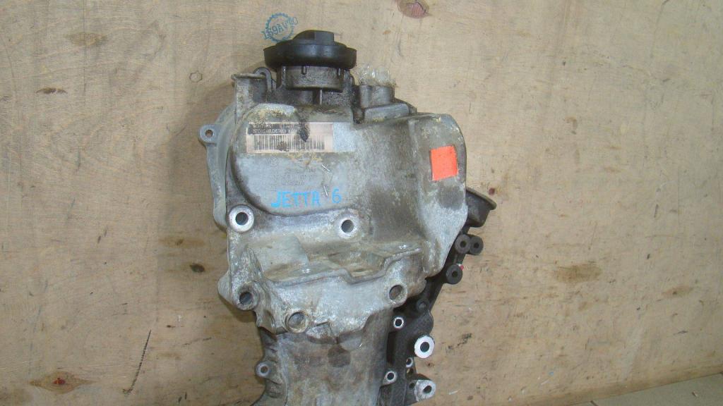 Крышка двигателя передняя, 13600 рублей, Пермь