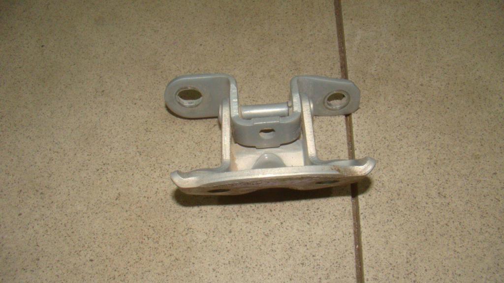 Петля двери задней правой верхняя, 500 рублей, Пермь