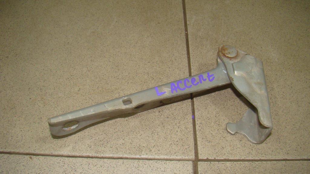 Петля капота левая, 500 рублей, Пермь