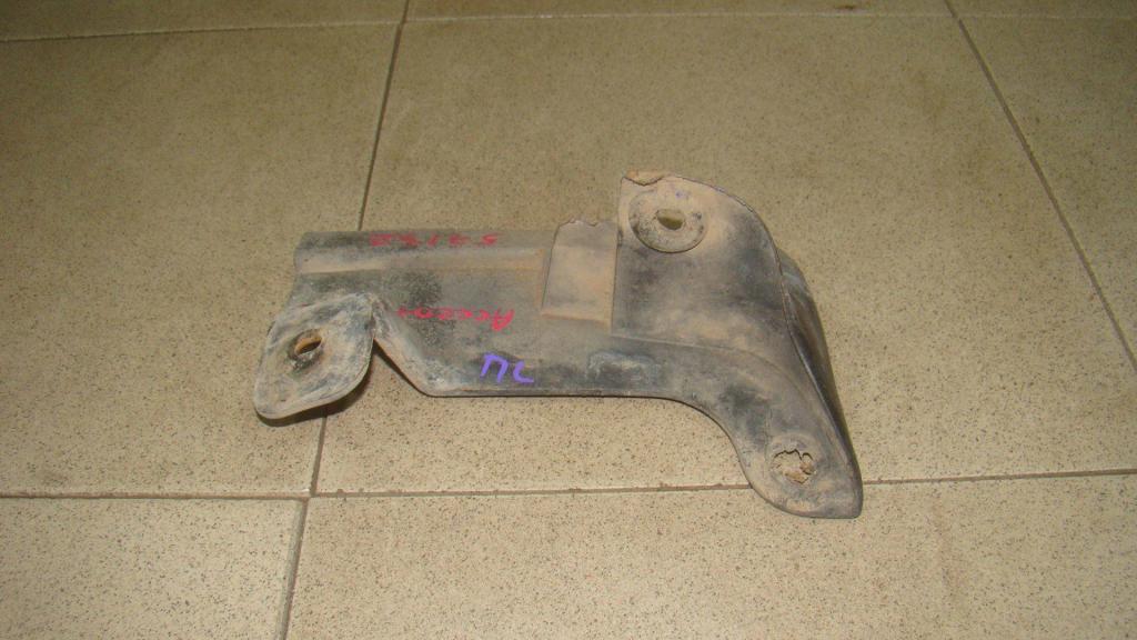 Брызговик передний левый, 500 рублей, Пермь