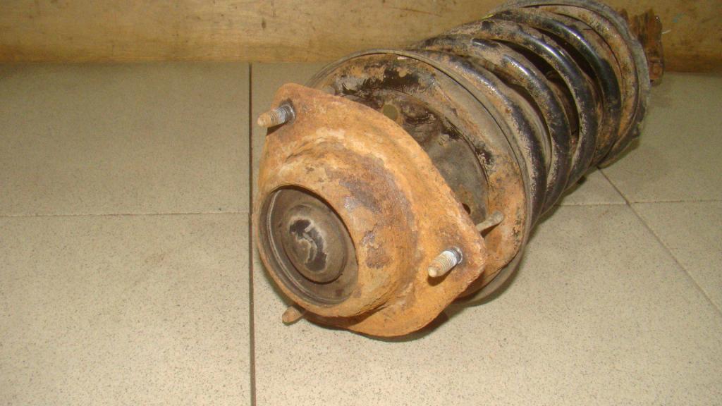 Амортизатор передний левый, 1500 рублей, Пермь