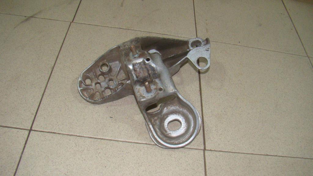 Кронштейн опоры двигателя, 1000 рублей, Пермь