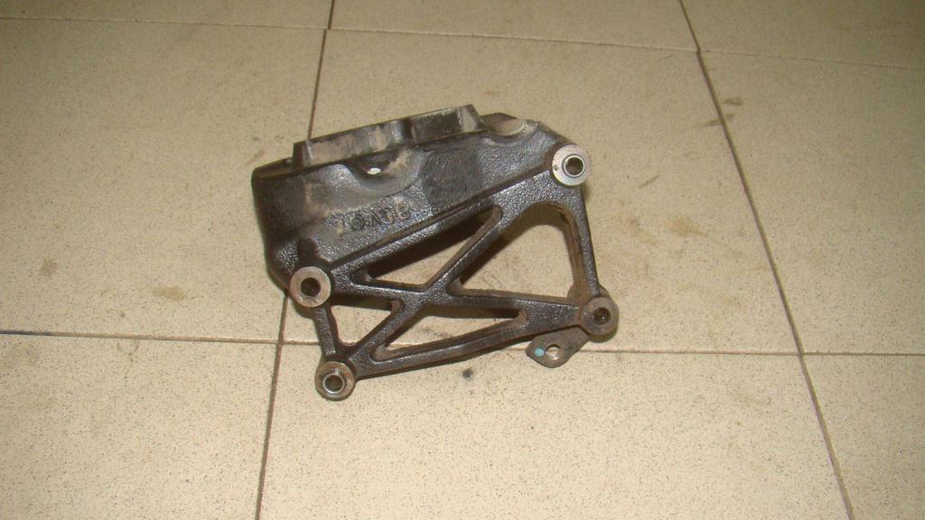 Кронштейн ТНВД, 1000 рублей, Пермь