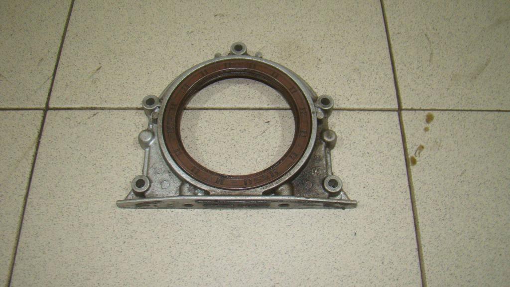 Крышка коленвала задняя, 1000 рублей, Пермь