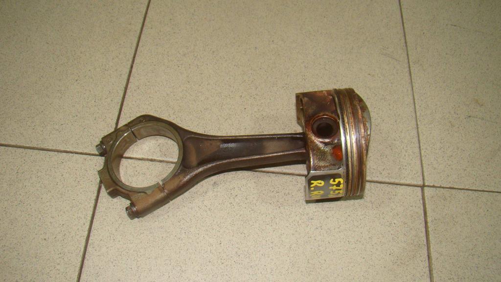 Поршень с шатуном, 5200 рублей, Пермь