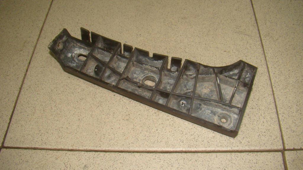 Кронштейн заднего бампера правый, 800 рублей, Пермь