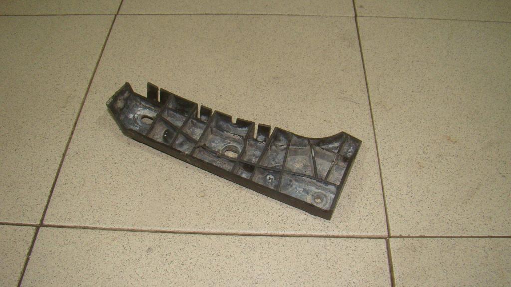 Кронштейн заднего бампера правый, 800 рублей, Пермь