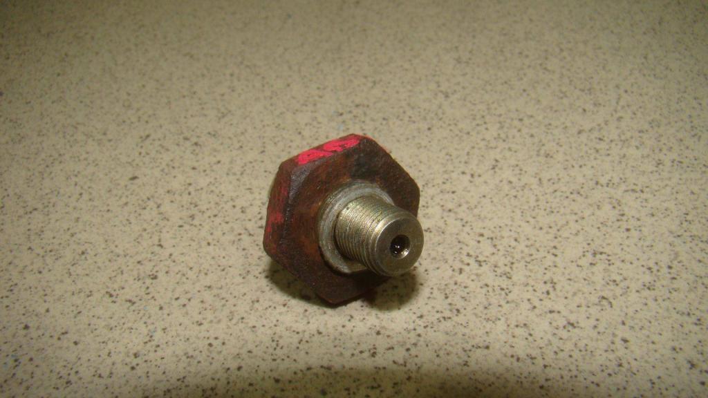 Датчик давления масла, 500 рублей, Пермь