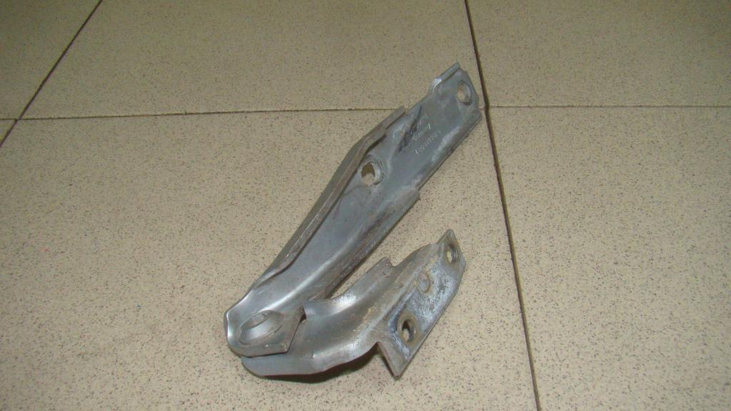 Петля капота левая, 500 рублей, Пермь