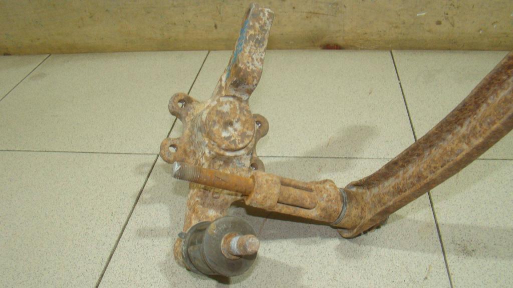 Кулак поворотный задний правый, 1500 рублей, Пермь