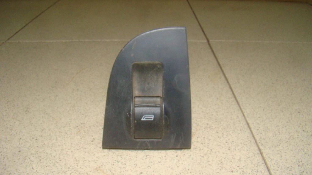 Кнопка стеклоподъемника, 500 рублей, Пермь