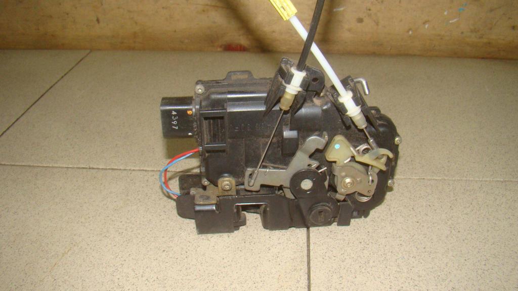 Замок двери задней правой, 1000 рублей, Пермь