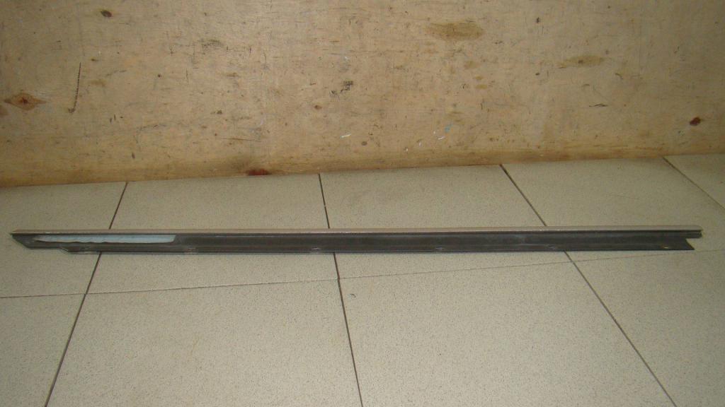 Накладка стекла заднего правого, 500 рублей, Пермь