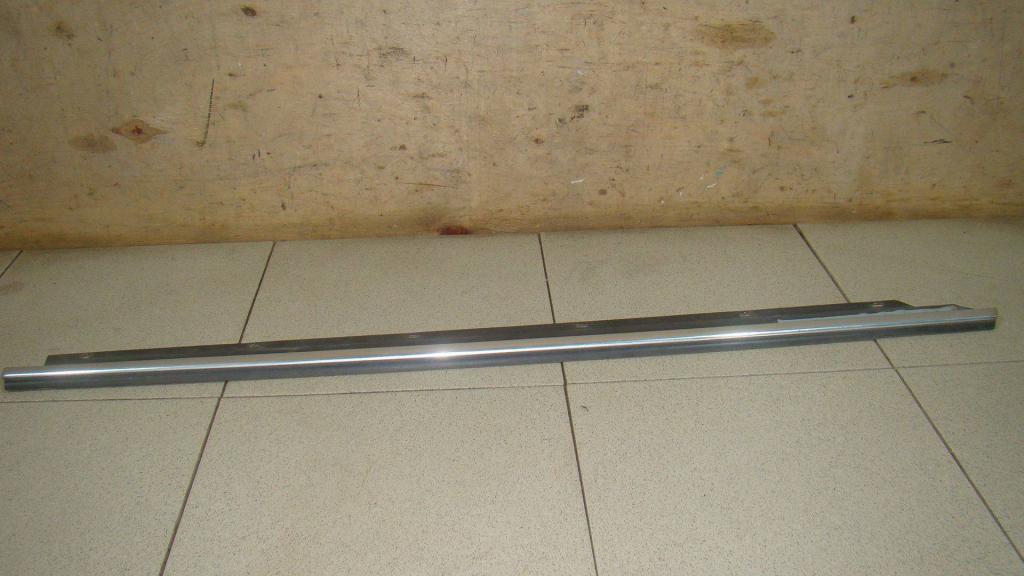 Накладка стекла заднего правого, 500 рублей, Пермь