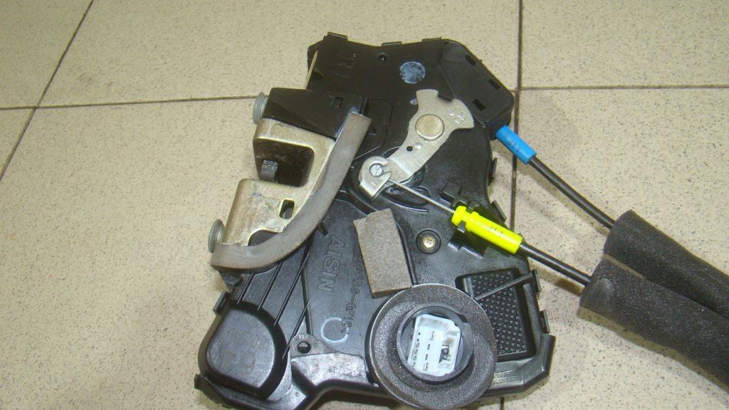 Замок двери передней правой, 1500 рублей, Пермь