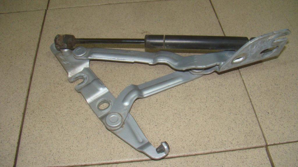 Петля крышки багажника, 500 рублей, Пермь