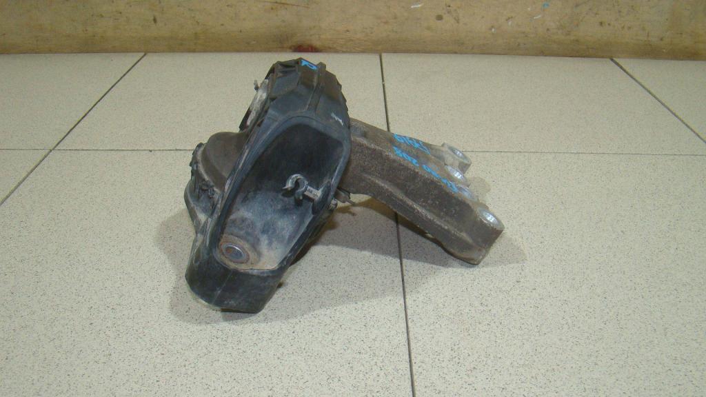 Опора двигателя правая, 2600 рублей, Пермь