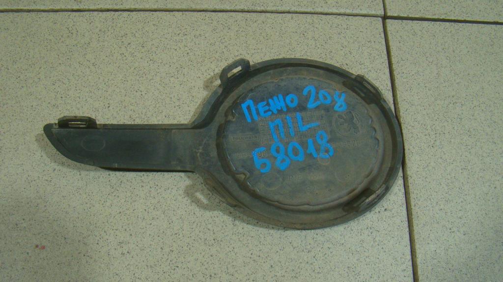 Заглушка в бампер левая, 700 рублей, Пермь