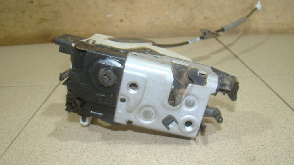 Замок двери передней правой, 2000 рублей, Пермь