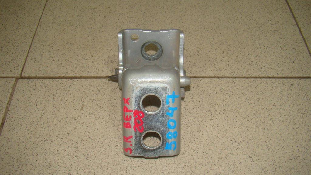 Петля двери задней правой верхняя, 500 рублей, Пермь