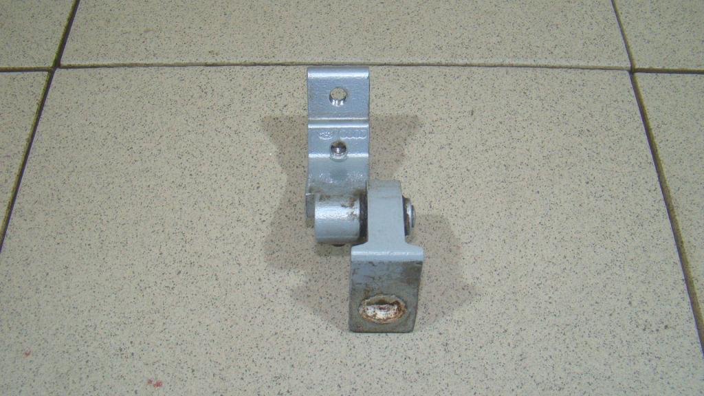 Петля двери задней левой верхняя, 500 рублей, Пермь