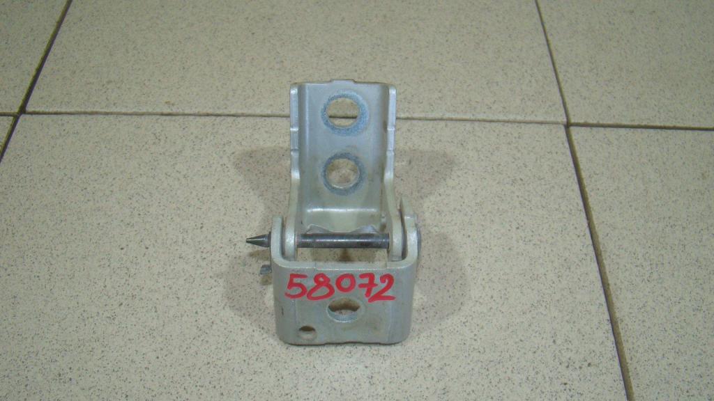 Петля двери передней правой верхняя, 500 рублей, Пермь