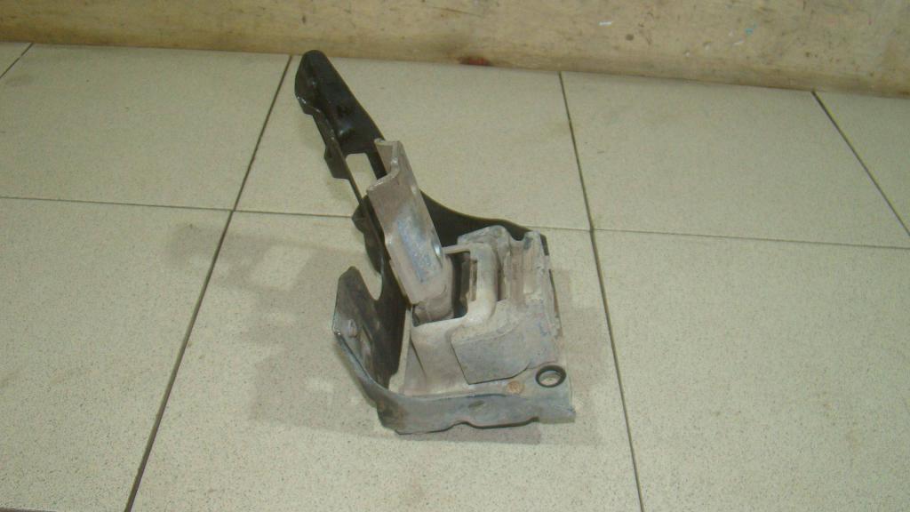 Опора КПП левая, 1500 рублей, Пермь