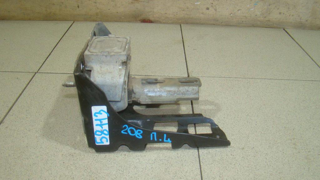 Опора КПП левая, 1500 рублей, Пермь