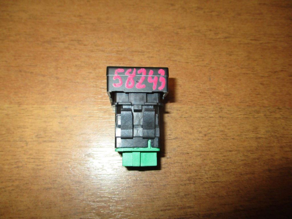 Кнопка открывания багажника, 550 рублей, Пермь