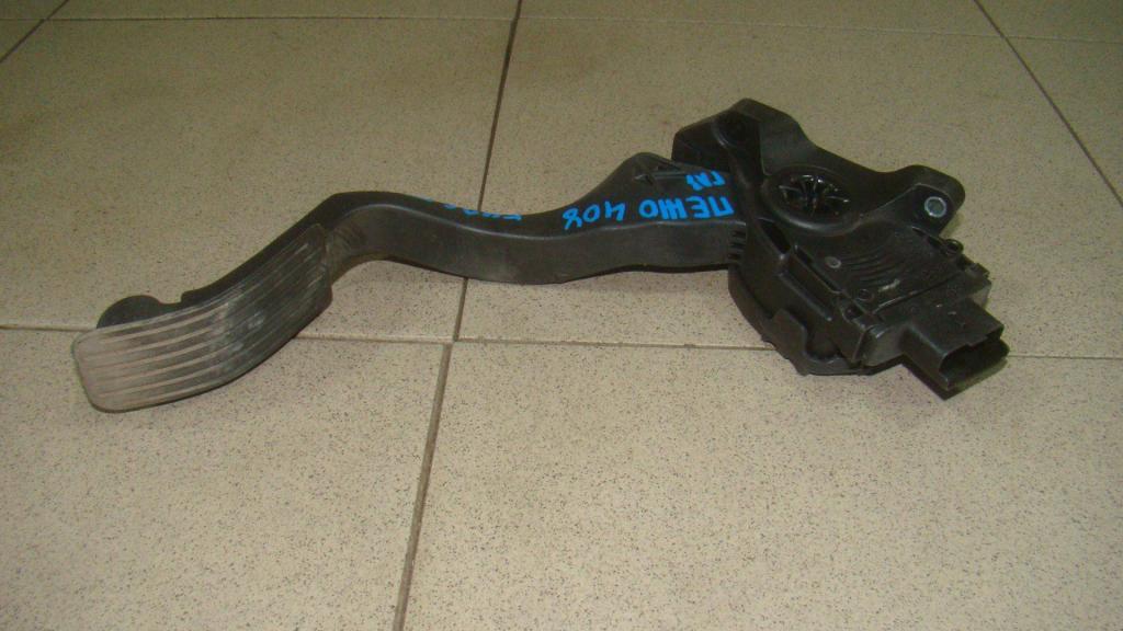 Педаль газа, 1500 рублей, Пермь