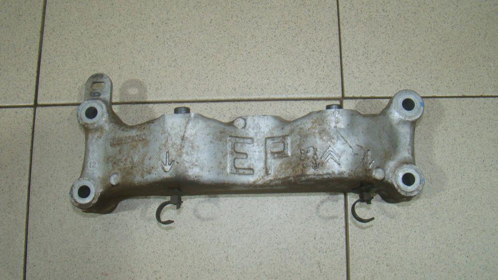 Кронштейн двигателя правый, 500 рублей, Пермь