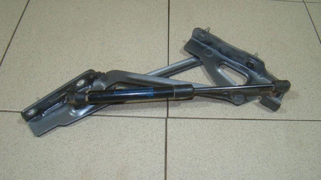 Петля крышки багажника, 1500 рублей, Пермь