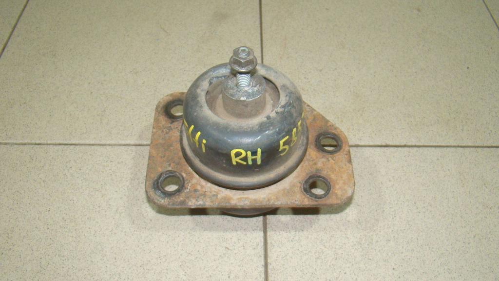 Опора двигателя правая, 1000 рублей, Пермь