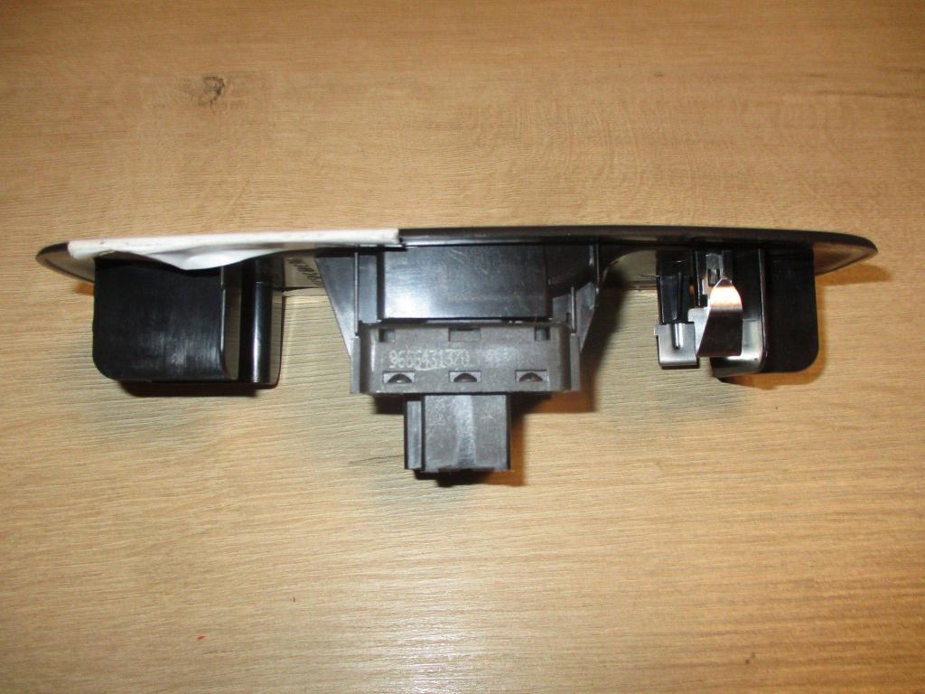 Блок управления стеклоподъемниками, 2000 рублей, Пермь