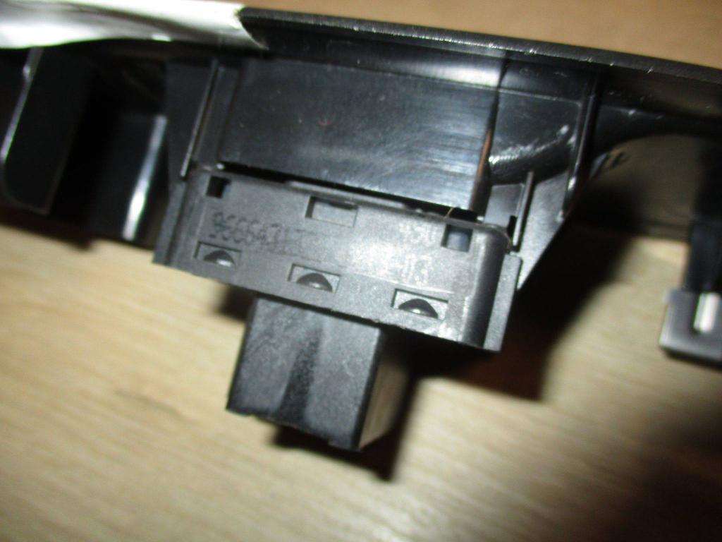 Блок управления стеклоподъемниками, 2000 рублей, Пермь