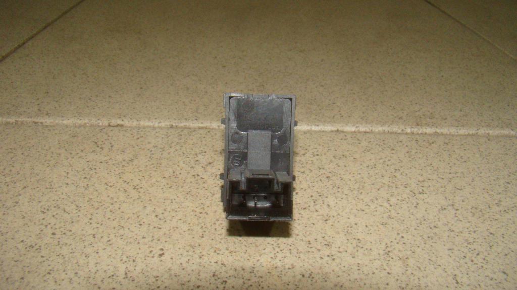 Кнопка стеклоподъемника, 500 рублей, Пермь