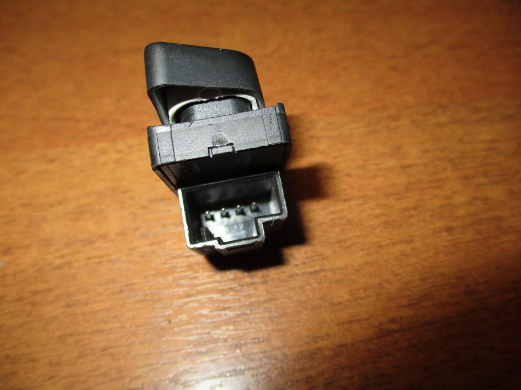 Кнопка центрального замка, 500 рублей, Пермь