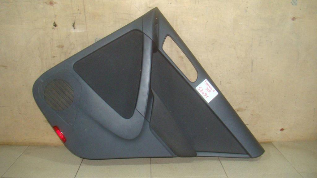 Обшивка двери задней правой, 1500 рублей, Пермь