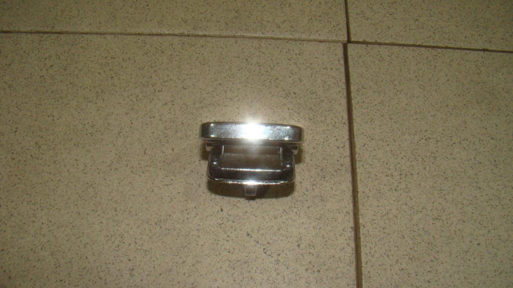 Крючок для сумок, 500 рублей, Пермь