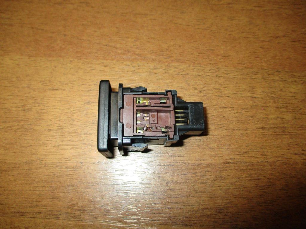 Кнопка омывателя фар, 500 рублей, Пермь