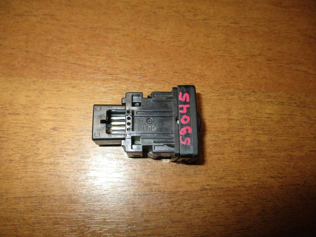 Кнопка корректора фар, 500 рублей, Пермь