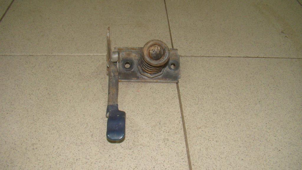 Замок капота, 500 рублей, Пермь